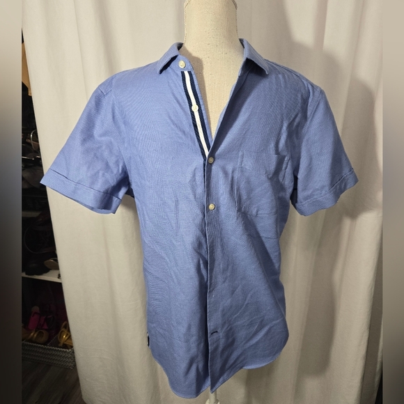 Banana Non-iron Tailored Slim Fit  Button Up Shirt Blue Sz Medium - Picture 3 of 10